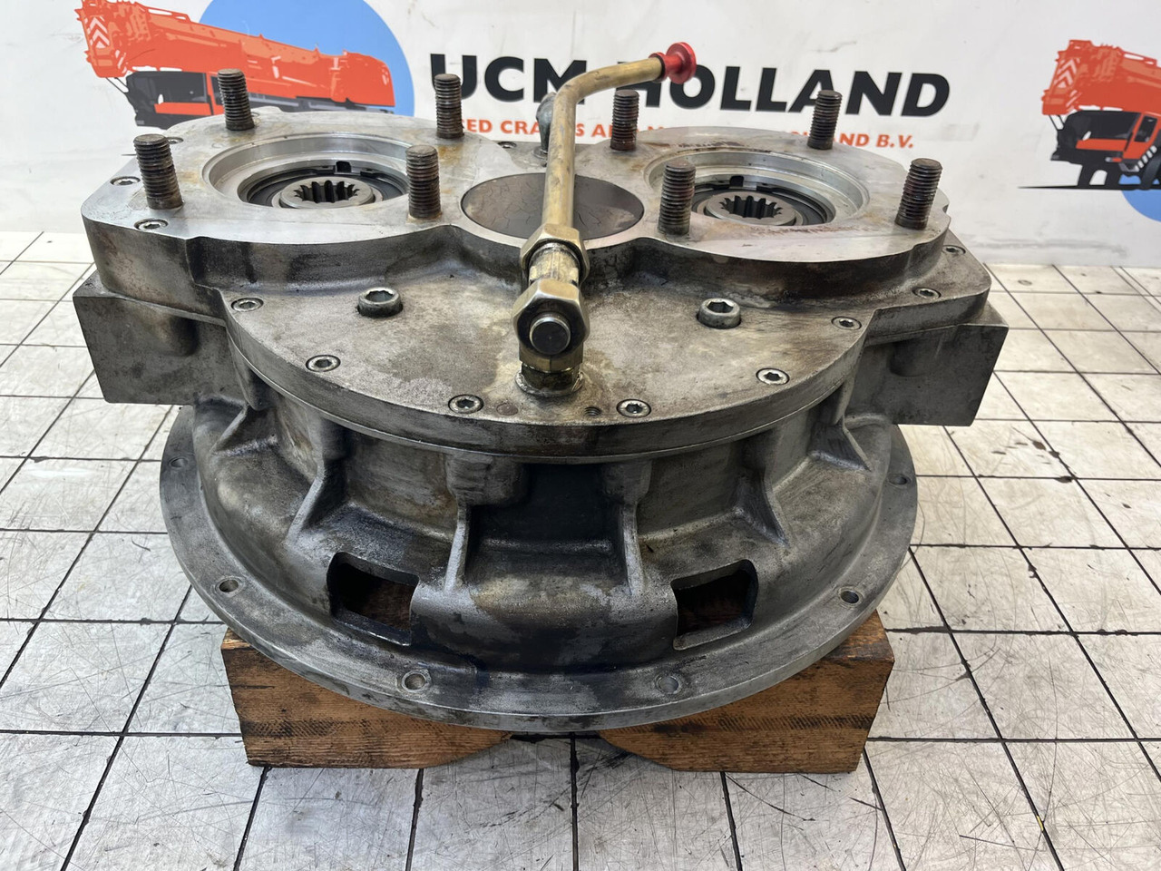 Liebherr LTM 1250-6.1 distributor gearbox - Transmission for Mobile crane: picture 5 Liebherr LTM 1250-6.1 distributor gearbox - Transmission for Mobile crane: picture 5