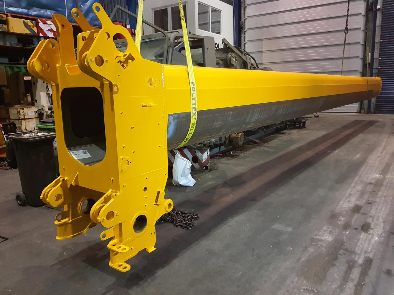 Liebherr LTM 1300-6.2 telescopic head section 6 - Boom for Mobile crane: picture 4 Liebherr LTM 1300-6.2 telescopic head section 6 - Boom for Mobile crane: picture 4