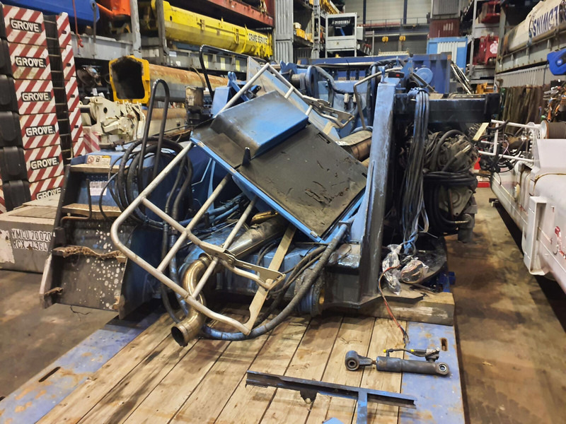 Liebherr LTM 1400-7.1 Complete Upper Frame - Frame/ Chassis for Crane: picture 5 Liebherr LTM 1400-7.1 Complete Upper Frame - Frame/ Chassis for Crane: picture 5