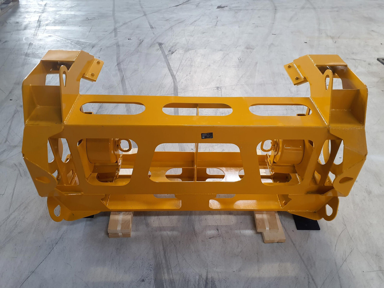Liebherr LTM 1750-9.1 Luffing cylinder lifting device front - Body and exterior for Mobile crane: picture 1 Liebherr LTM 1750-9.1 Luffing cylinder lifting device front - Body and exterior for Mobile crane: picture 1
