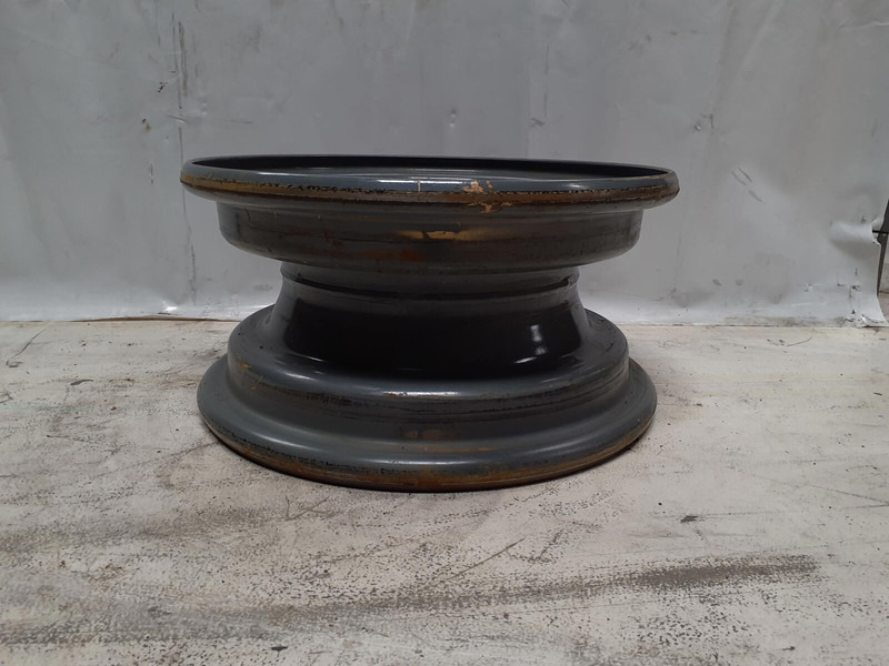 Liebherr Rim 445/95R25 10 12 1p - Rim for Crane: picture 2 Liebherr Rim 445/95R25 10 12 1p - Rim for Crane: picture 2