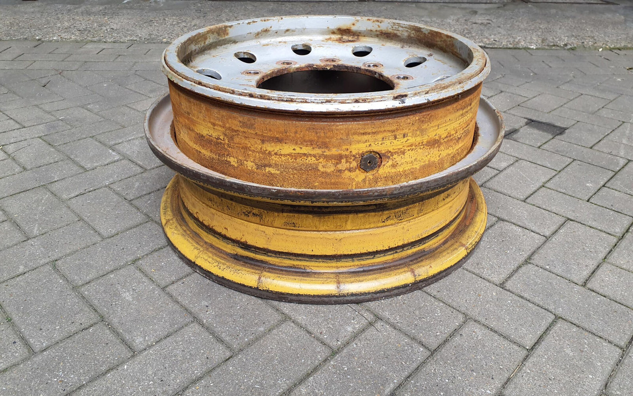 Liebherr Rim 445/95R25 10 7.5 3p - Rim for Crane: picture 3 Liebherr Rim 445/95R25 10 7.5 3p - Rim for Crane: picture 3