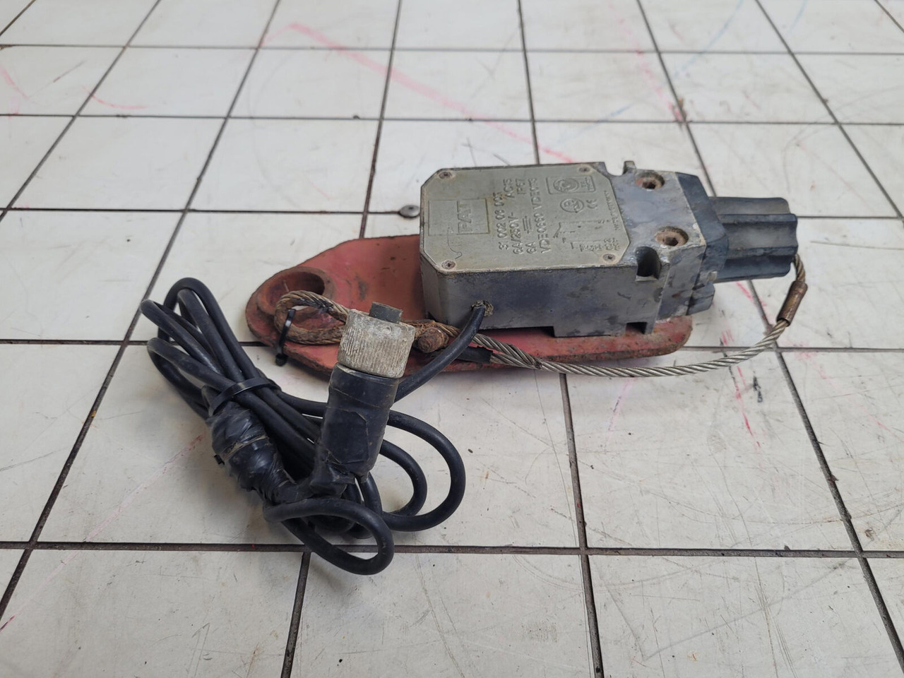 PAT hoist limit switch - Electrical system for Crane: picture 4 PAT hoist limit switch - Electrical system for Crane: picture 4