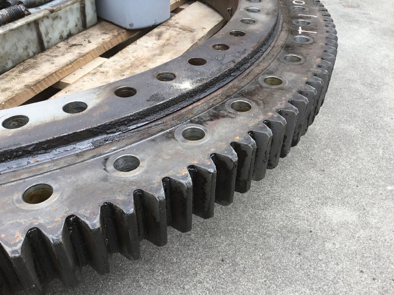 Spierings SK 477 AT4 slew ring - Spare parts for Crane: picture 2 Spierings SK 477 AT4 slew ring - Spare parts for Crane: picture 2