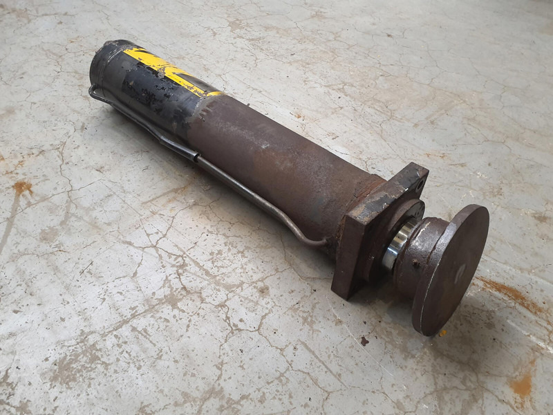Spierings SK 598 Outrigger cylinder - Hydraulic cylinder for Crane: picture 3 Spierings SK 598 Outrigger cylinder - Hydraulic cylinder for Crane: picture 3