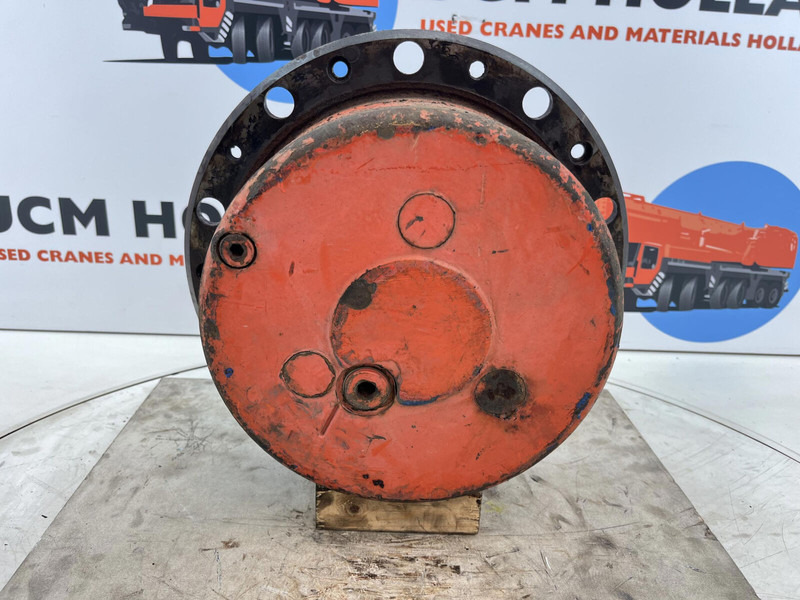 Terex AC 155 planetary gear 17-24-67-32-3pl-H135-46 - Suspension for Crane: picture 1 Terex AC 155 planetary gear 17-24-67-32-3pl-H135-46 - Suspension for Crane: picture 1