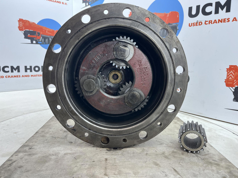 Terex AC 155 planetary gear 17-24-67-32-3pl-H135-46 - Suspension for Crane: picture 4 Terex AC 155 planetary gear 17-24-67-32-3pl-H135-46 - Suspension for Crane: picture 4