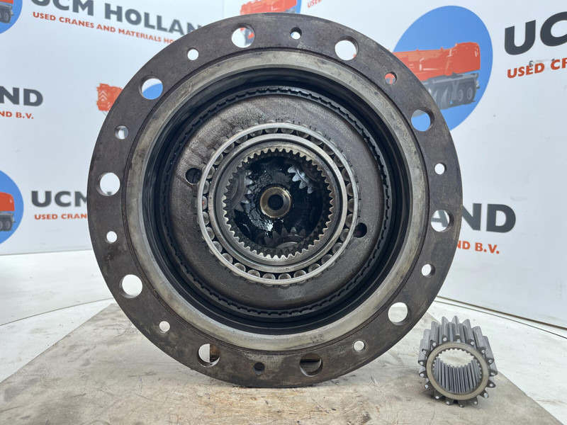 Terex AC 155 planetary gear 17-24-67-32-3pl-H135-46 - Suspension for Crane: picture 4 Terex AC 155 planetary gear 17-24-67-32-3pl-H135-46 - Suspension for Crane: picture 4
