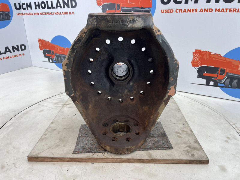 Terex AC 155 steering knuckle 16 holes axle 2 - Steering knuckle for Crane: picture 5 Terex AC 155 steering knuckle 16 holes axle 2 - Steering knuckle for Crane: picture 5