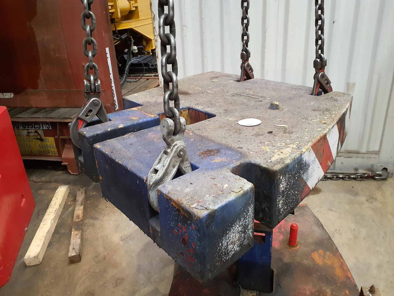 Terex AC 205 counterweight right side 2,1 ton - Counterweight for Mobile crane: picture 1 Terex AC 205 counterweight right side 2,1 ton - Counterweight for Mobile crane: picture 1