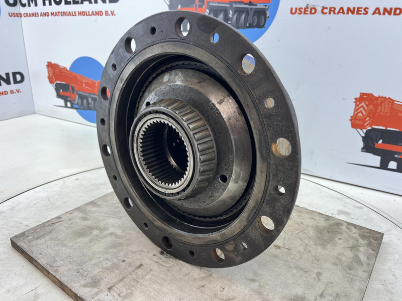 Terex AC 205 planetary gear 17-24-67-32-3pl-H135-42 - Suspension for Crane: picture 3 Terex AC 205 planetary gear 17-24-67-32-3pl-H135-42 - Suspension for Crane: picture 3