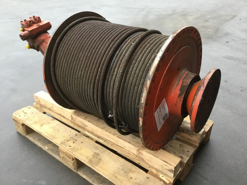 Terex AC 205 winch 1 assy - Loader crane: picture 3 Terex AC 205 winch 1 assy - Loader crane: picture 3