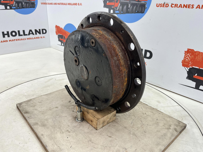 Terex AC 40-1 city planetary drive 17-24-67-32-3pl-H85-42 - Suspension for Crane: picture 2 Terex AC 40-1 city planetary drive 17-24-67-32-3pl-H85-42 - Suspension for Crane: picture 2