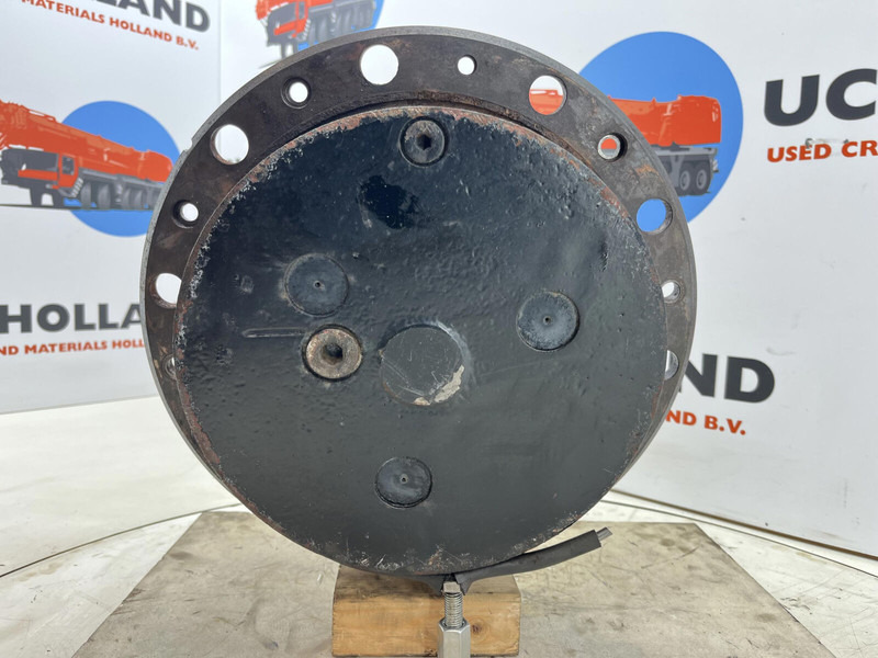 Terex AC 40-1 city planetary drive 17-24-67-32-3pl-H85-42 - Suspension for Crane: picture 1 Terex AC 40-1 city planetary drive 17-24-67-32-3pl-H85-42 - Suspension for Crane: picture 1