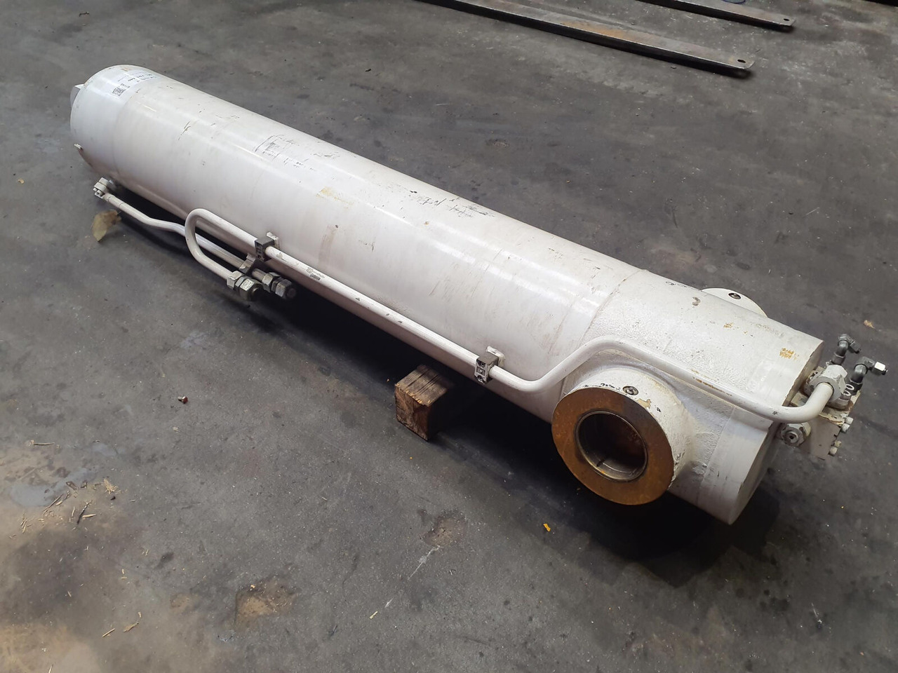 Terex AC 55 luffing cylinder - Hydraulic cylinder for Mobile crane: picture 3 Terex AC 55 luffing cylinder - Hydraulic cylinder for Mobile crane: picture 3