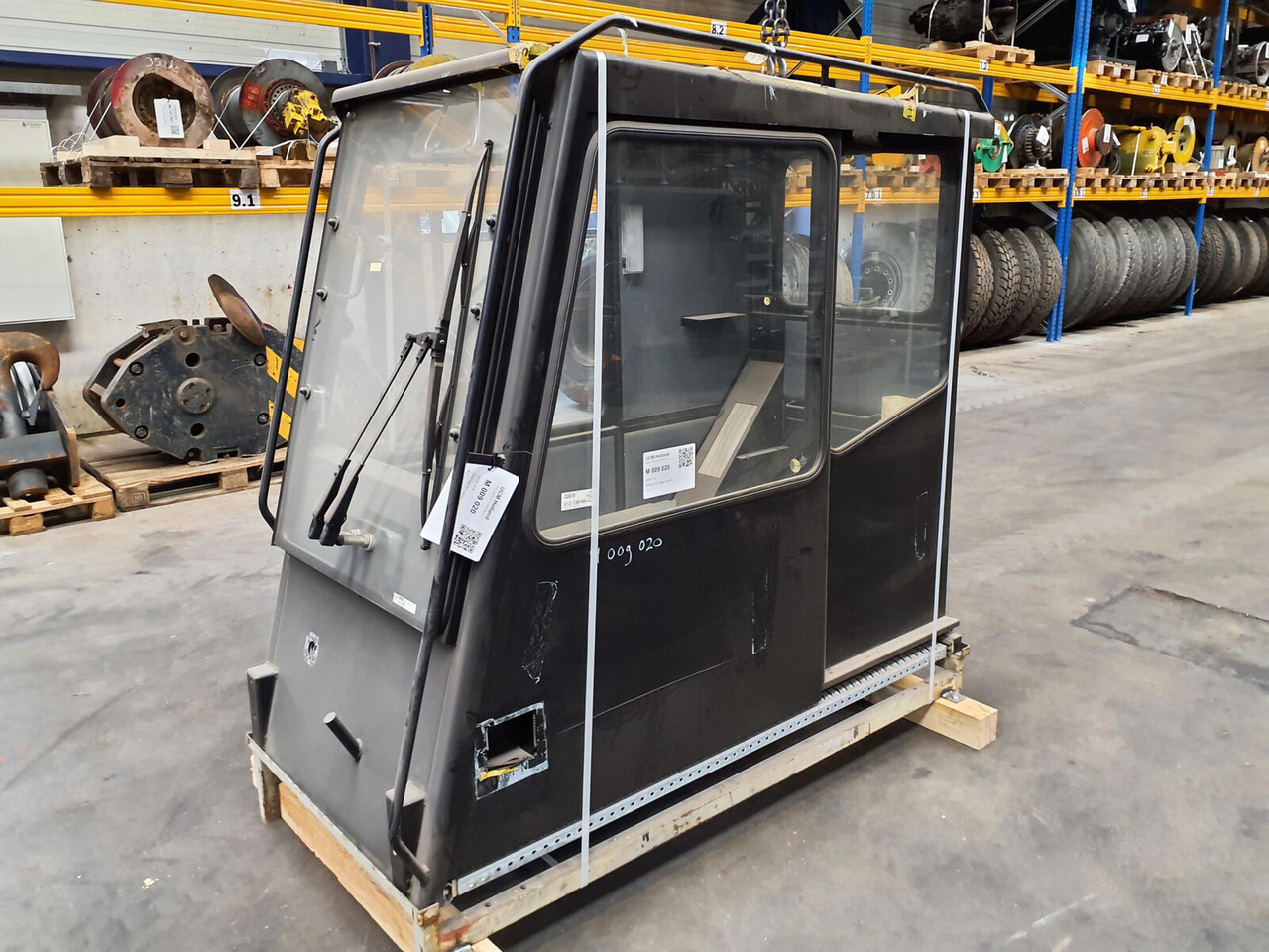 Terex AC upper cabin - Cab for Mobile crane: picture 1 Terex AC upper cabin - Cab for Mobile crane: picture 1