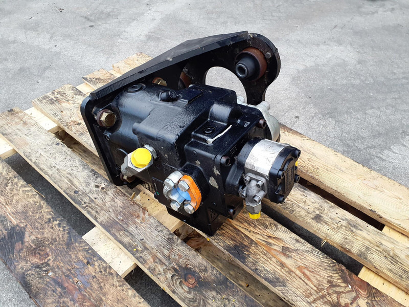 Terex Terex Challenger 3160 Hydraulic pump - Hydraulic pump for Crane: picture 1 Terex Terex Challenger 3160 Hydraulic pump - Hydraulic pump for Crane: picture 1