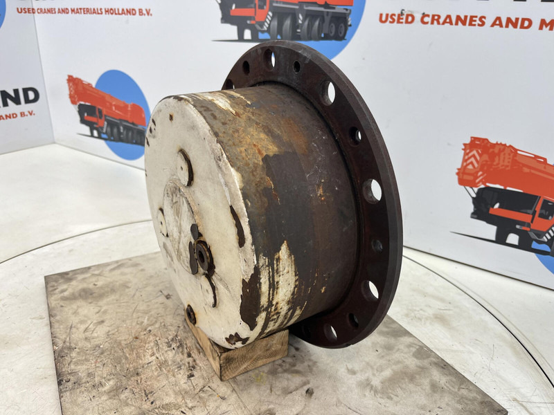 Terex Terex/Demag AC 35 planetary gear 17-24-67-32-3pl-H135-46 - Suspension for Crane: picture 2 Terex Terex/Demag AC 35 planetary gear 17-24-67-32-3pl-H135-46 - Suspension for Crane: picture 2