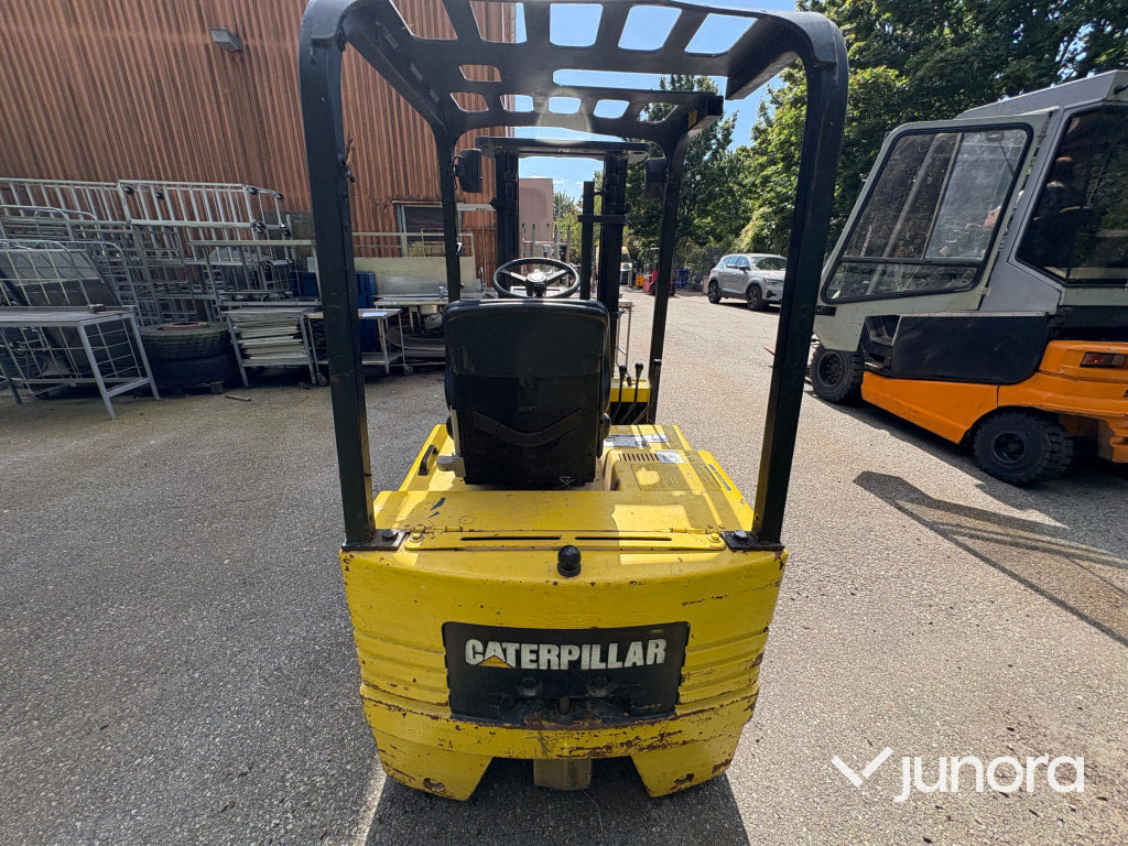 El truck Caterpillar - Electric forklift: picture 4 El truck Caterpillar - Electric forklift: picture 4