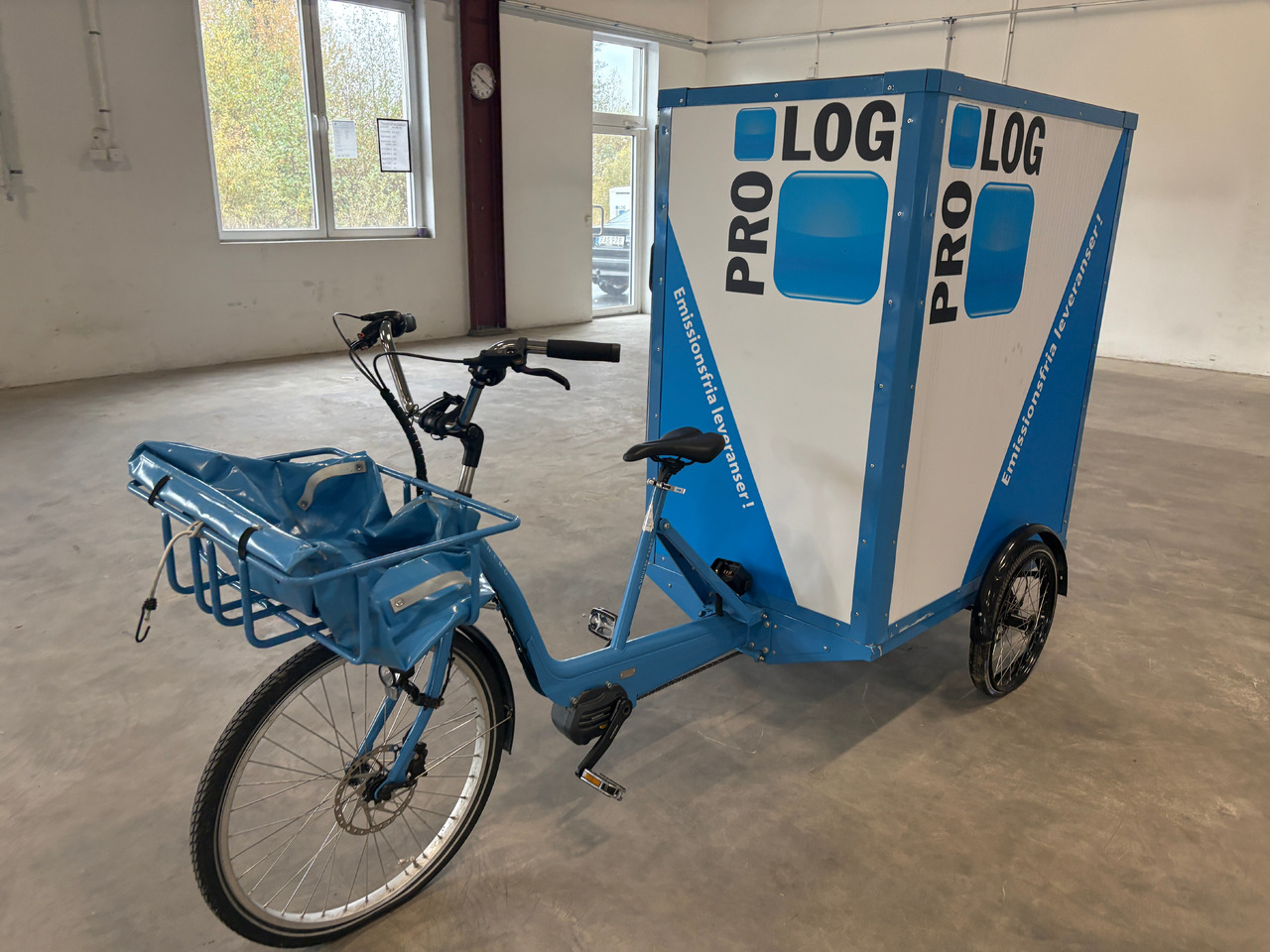 Motorcycle Elcykel - Monark Cargo: picture 1