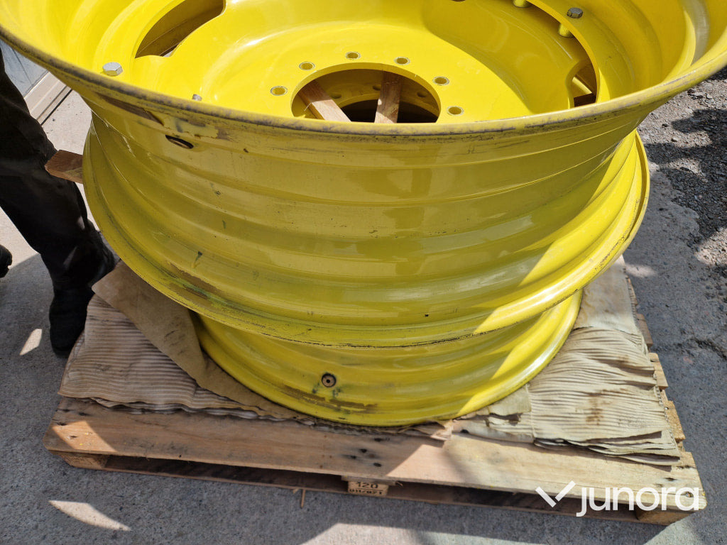 Fälgar John Deere - Rim for Agricultural machinery: picture 3 Fälgar John Deere - Rim for Agricultural machinery: picture 3