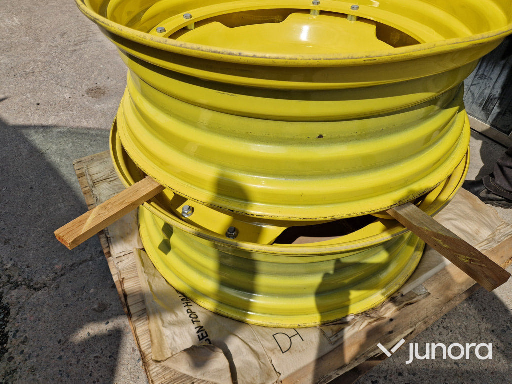 Fälgar John Deere - Rim for Agricultural machinery: picture 2 Fälgar John Deere - Rim for Agricultural machinery: picture 2