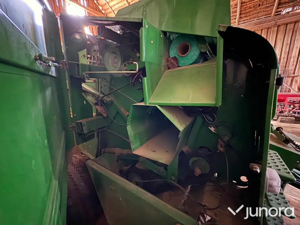 Round baler Fixkammarpress John Deere 578: picture 8