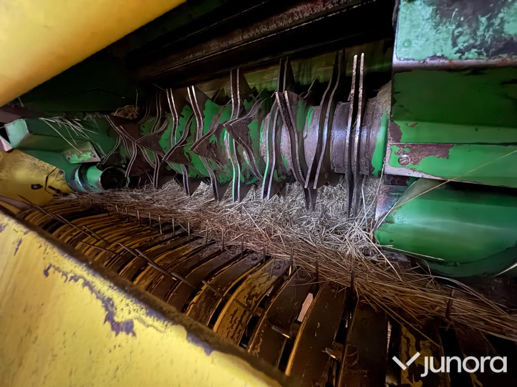 Round baler Fixkammarpress John Deere 578: picture 13