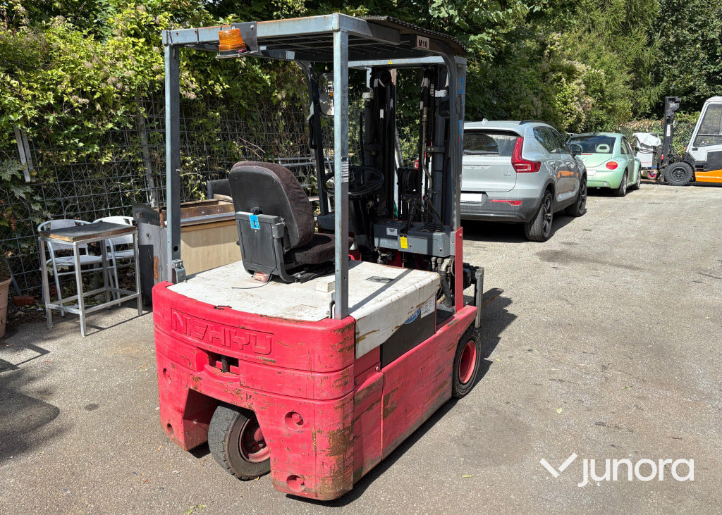Gaffeltruck Nichiyu (1) - Electric forklift: picture 4 Gaffeltruck Nichiyu (1) - Electric forklift: picture 4
