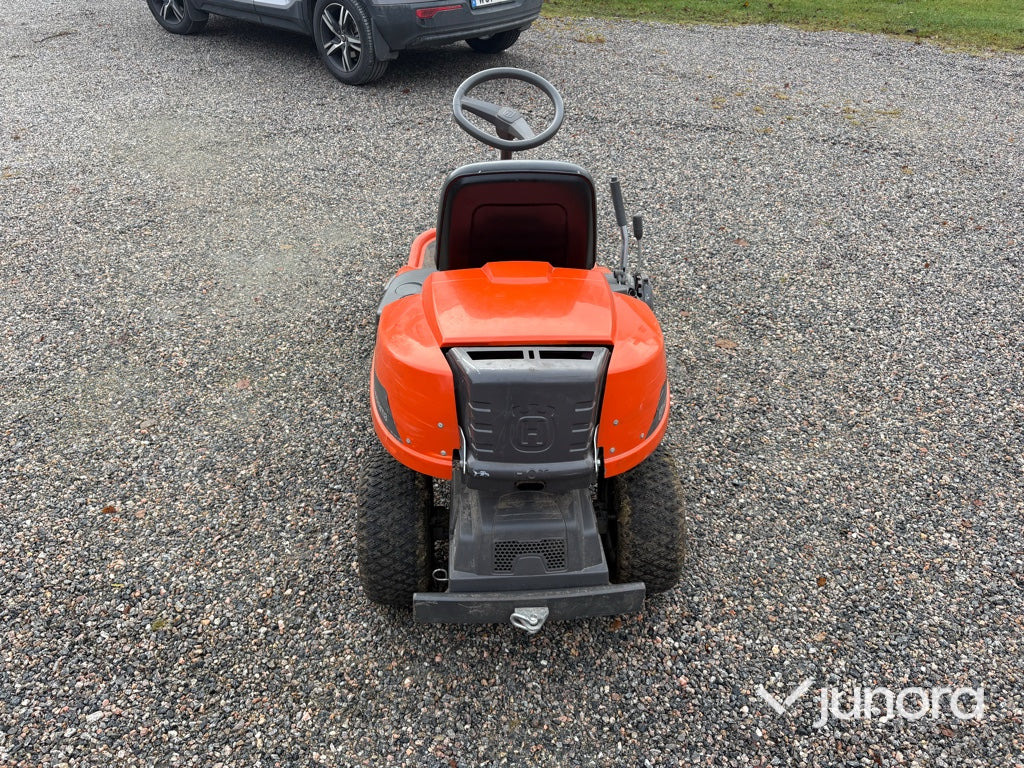 Gräsklippare - Husqvarna Rider R13 C - Garden mower: picture 4 Gräsklippare - Husqvarna Rider R13 C - Garden mower: picture 4