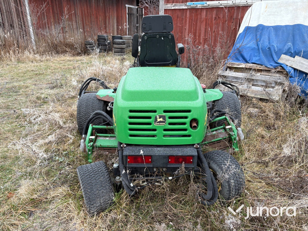 Gräsklippare - John Deere 3235B - Garden mower: picture 5 Gräsklippare - John Deere 3235B - Garden mower: picture 5