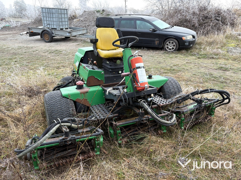 Garden mower Gräsklippare - John Deere 3235B: picture 9 Garden mower Gräsklippare - John Deere 3235B: picture 9