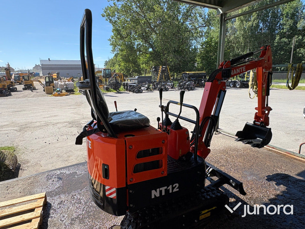 Mini excavator Grävmaskin Nante NT12 1 ton: picture 9