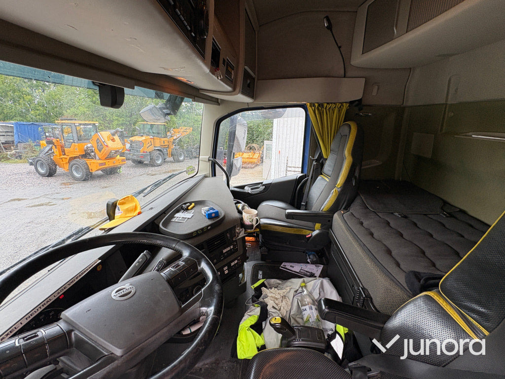Dropside/ Flatbed truck Lastbil Volvo FH16 6*4: picture 11