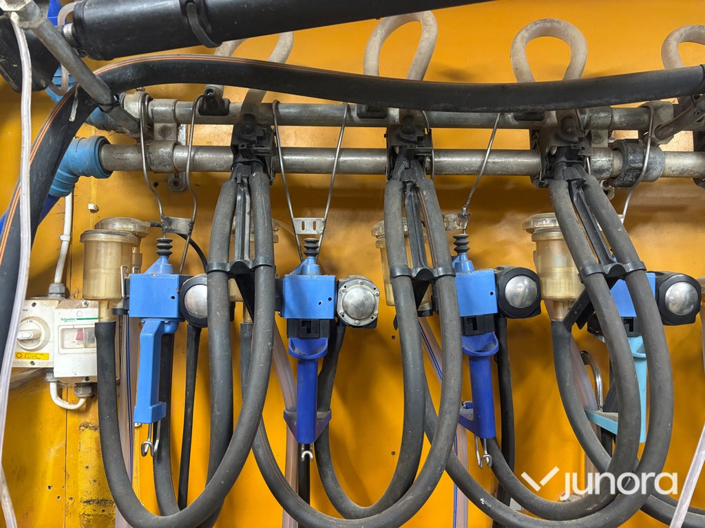 Mjölkutrustning - DeLaval - Milking equipment: picture 3 Mjölkutrustning - DeLaval - Milking equipment: picture 3