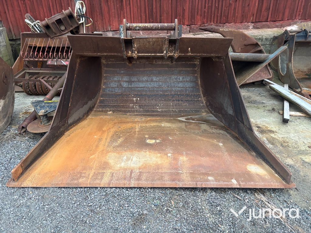 Planeringskopa - S80 - Loader bucket: picture 3 Planeringskopa - S80 - Loader bucket: picture 3