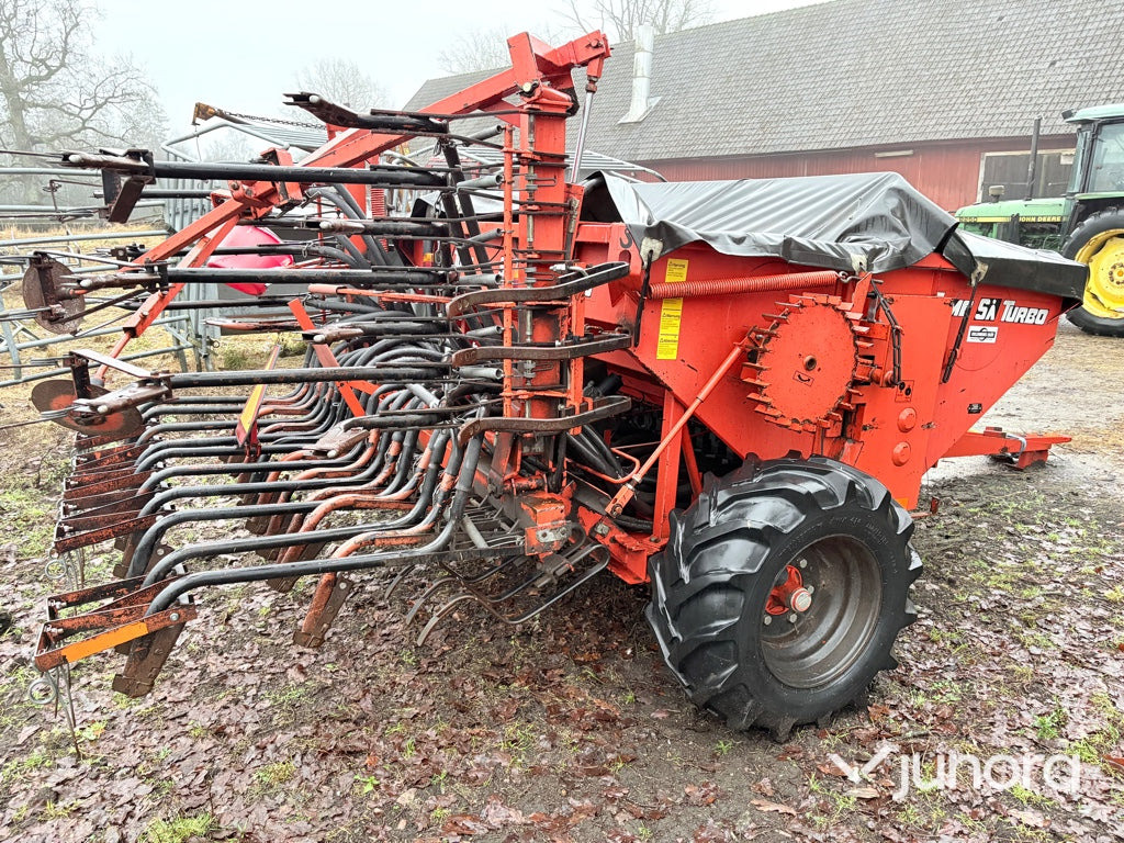 Såmaskin - Tume SA Turbo 240 - Combine seed drill: picture 1 Såmaskin - Tume SA Turbo 240 - Combine seed drill: picture 1