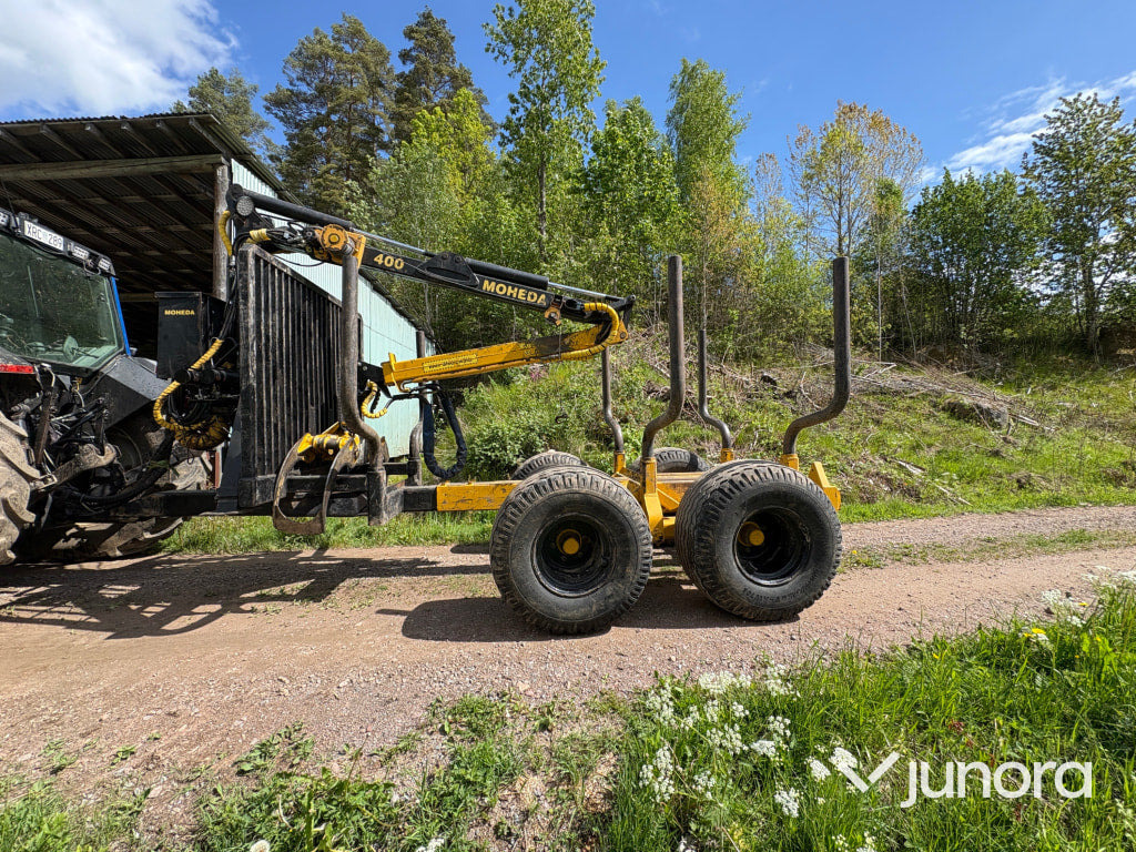 Skogsvagn Moheda 120 med Moheda 400 kran - Forestry trailer: picture 3 Skogsvagn Moheda 120 med Moheda 400 kran - Forestry trailer: picture 3