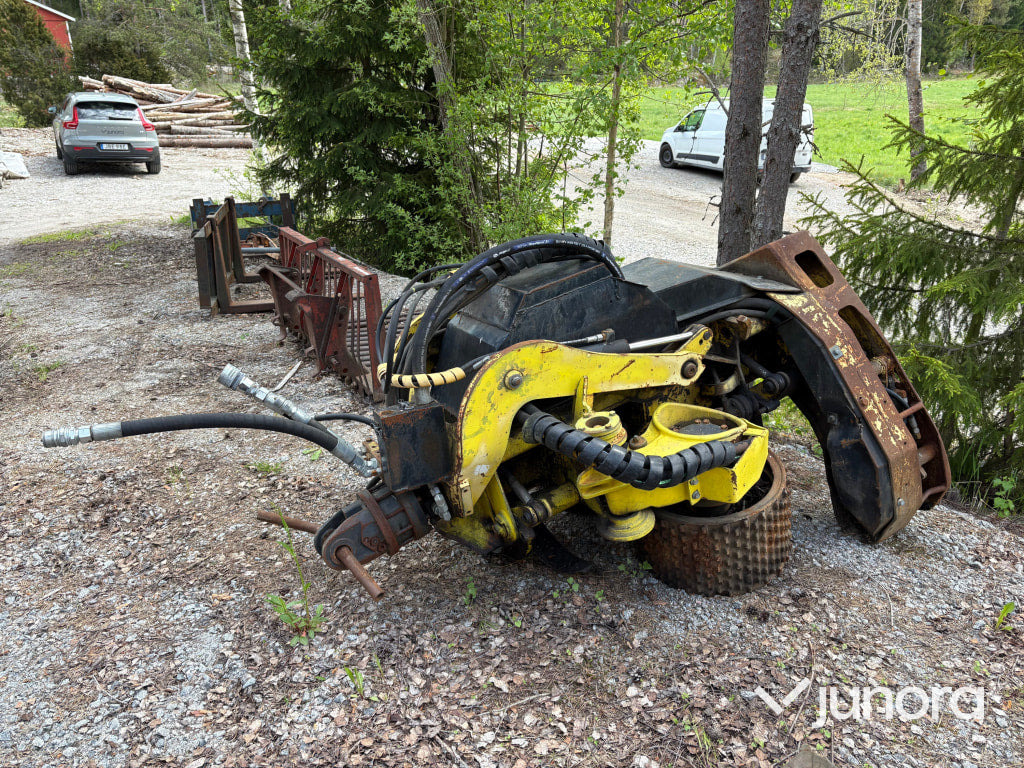 Skördaraggregat Timberjack 762C - Felling head: picture 2 Skördaraggregat Timberjack 762C - Felling head: picture 2