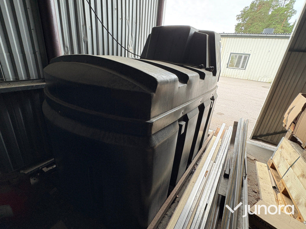 Titan Eco Fuelmaster - Storage tank: picture 2 Titan Eco Fuelmaster - Storage tank: picture 2