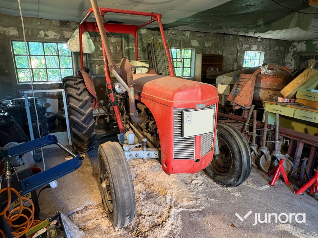 Traktor - Ferguson, Grålle - Farm tractor: picture 1 Traktor - Ferguson, Grålle - Farm tractor: picture 1