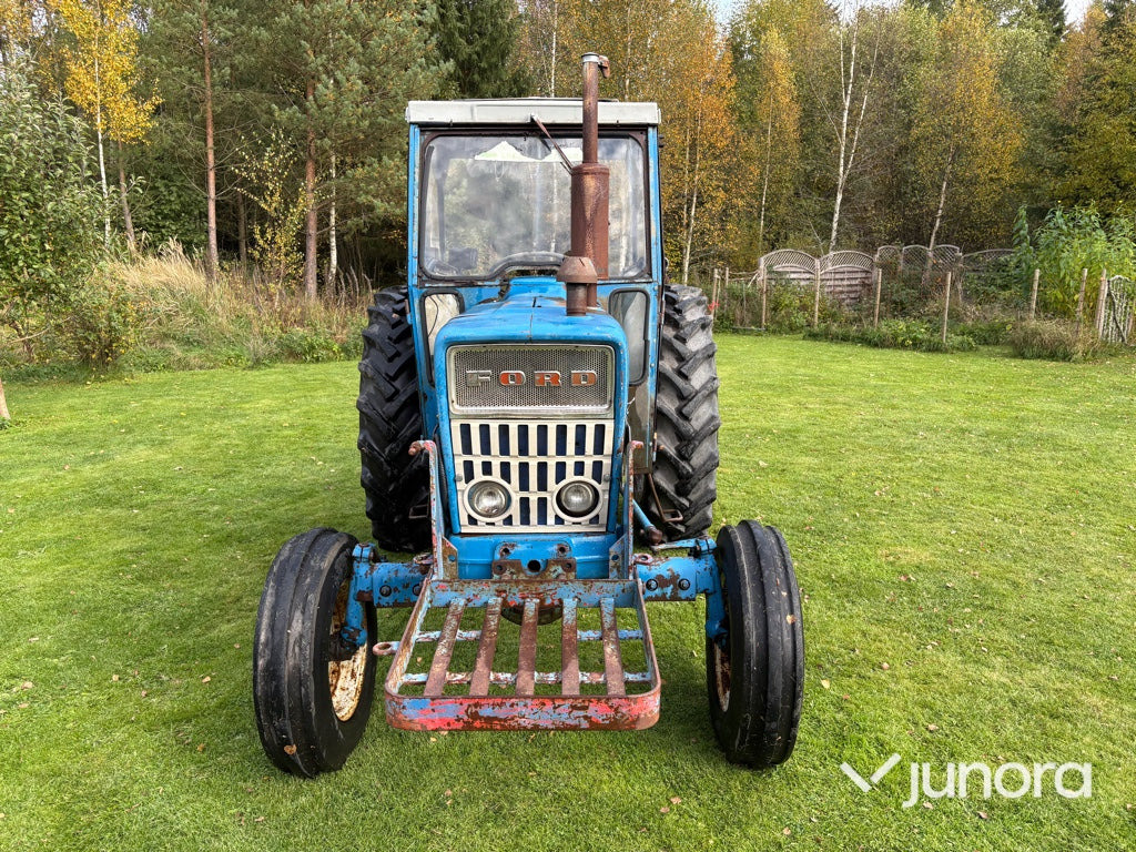 Traktor - Ford 4000 - Farm tractor: picture 5 Traktor - Ford 4000 - Farm tractor: picture 5