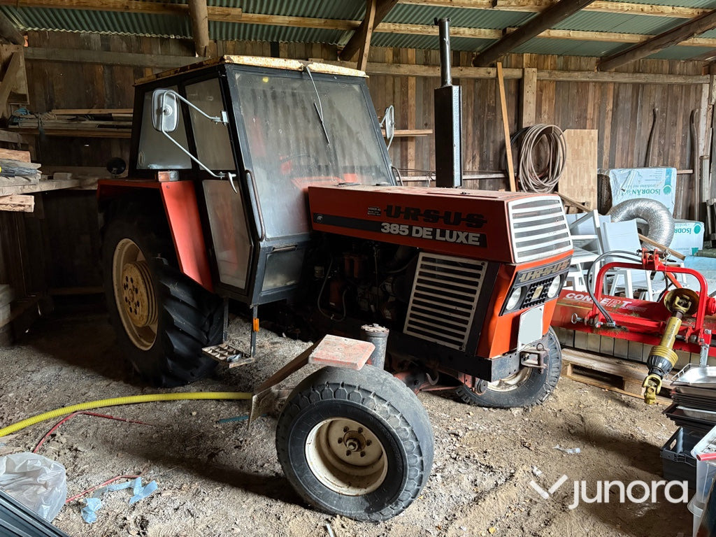 Traktor - Ursus 385 DE LUXE - Farm tractor: picture 5 Traktor - Ursus 385 DE LUXE - Farm tractor: picture 5