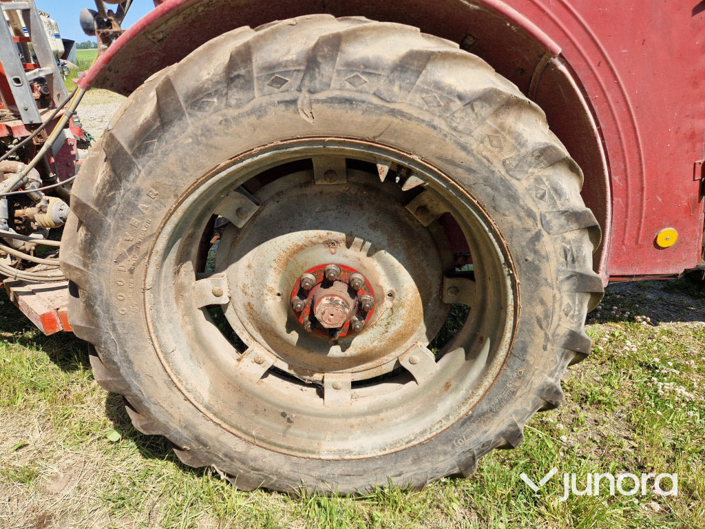 Farm tractor Traktor Volvo BM 350 Boxer: picture 25