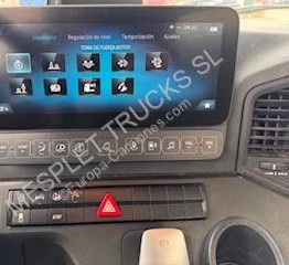 Hook lift truck Mercedes Actros 2842: picture 14