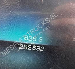 Hook lift truck Mercedes Actros 2842: picture 15