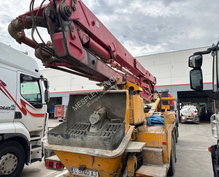 Mercedes SK 2435 K - Concrete pump truck: picture 2 Mercedes SK 2435 K - Concrete pump truck: picture 2