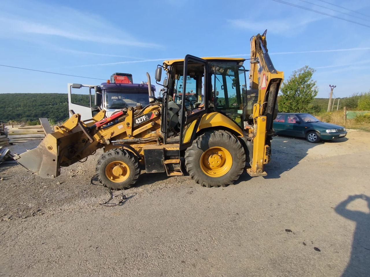 CATERPILLAR 472F2 - Backhoe loader: picture 1 CATERPILLAR 472F2 - Backhoe loader: picture 1