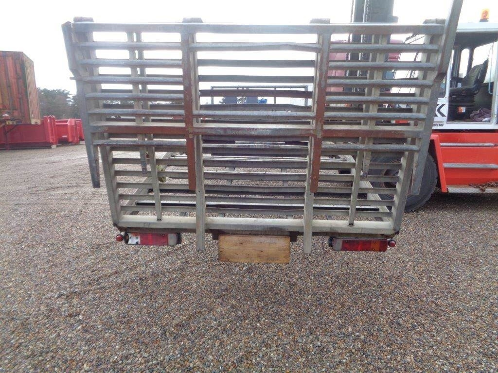 Flatbed body 9,5 - 7,5 mtr knæklad med dobbelt rampe: picture 7