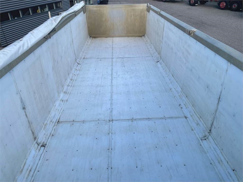 Tipper semi-trailer Benalu 2-aks 24m3 alu-chassi: picture 8